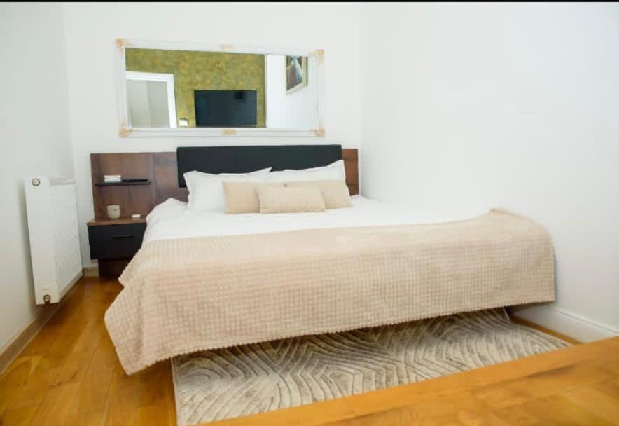 Bistro Centru Vechi Craiova Hotel Kültér fotó